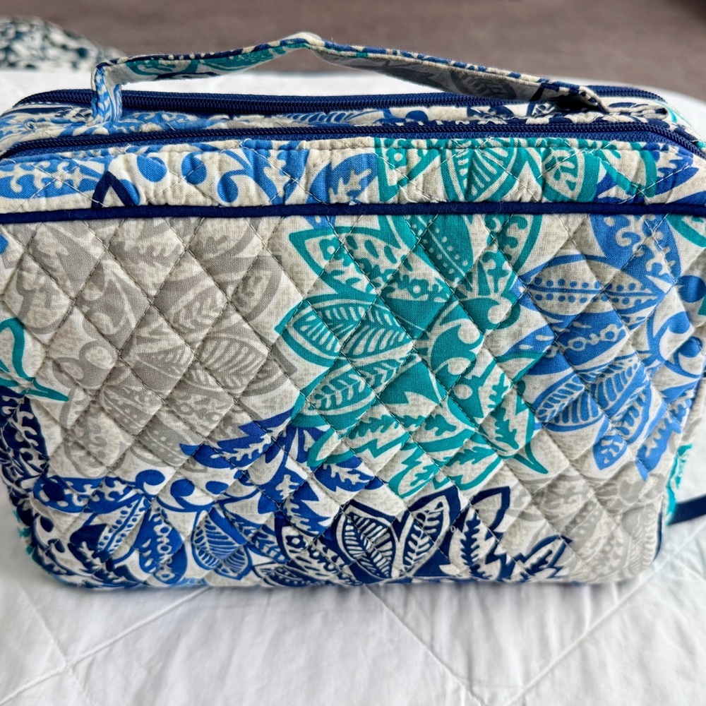 Vera Bradley Santiago Large Cosmetics
